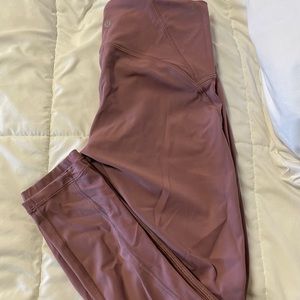 Pink lululemon cropped leggings. Size 8.